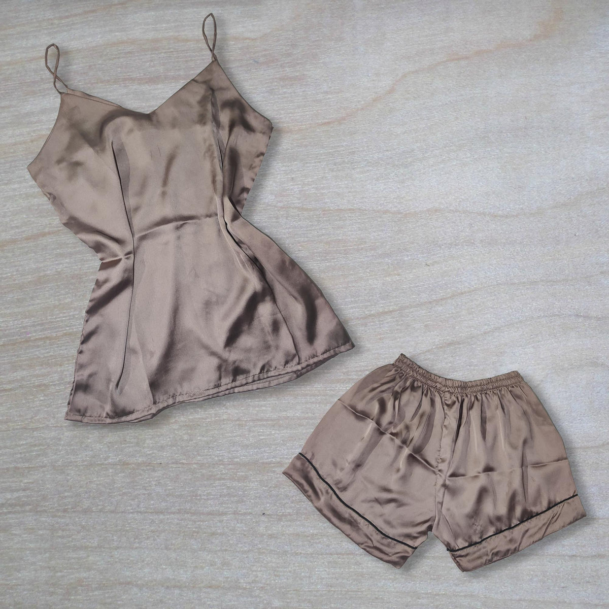 Chiku Camisole Set