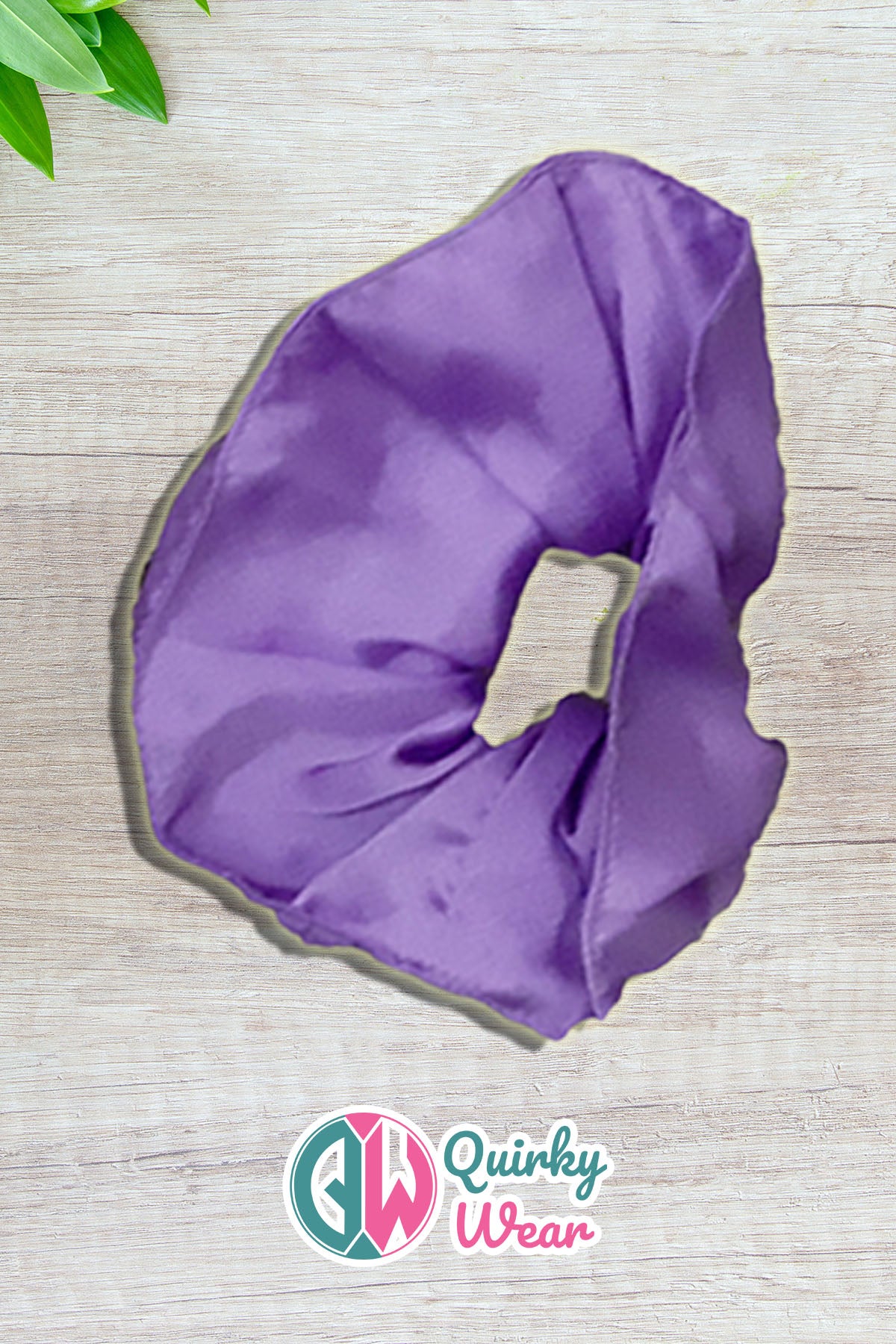 Lillac Luxurious Silk Scrunchie